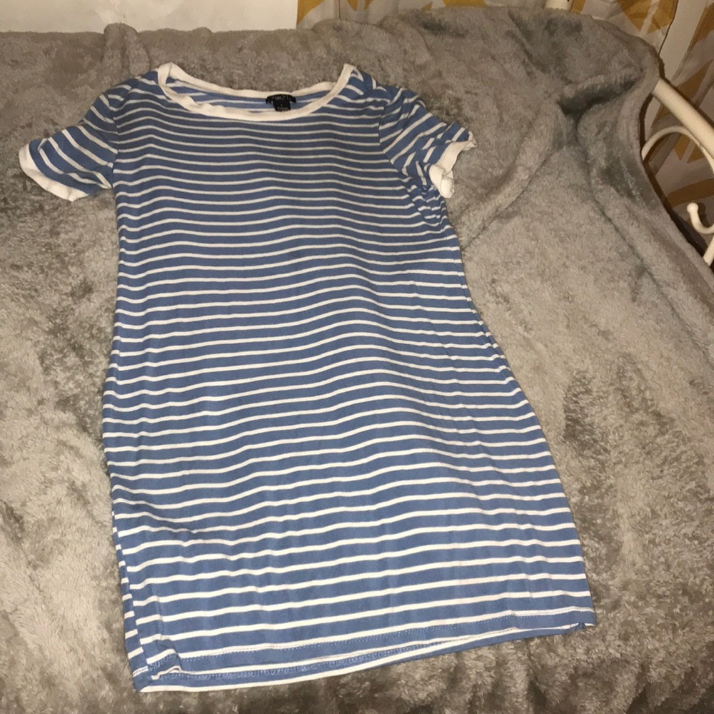 t-shirt dress